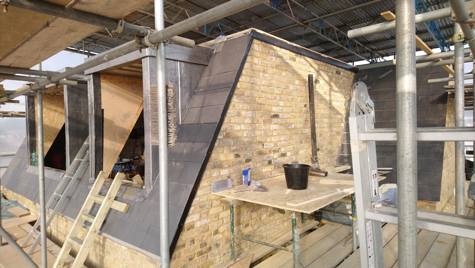 Peckham: Mansard loft conversion, with Shaped.Spaces